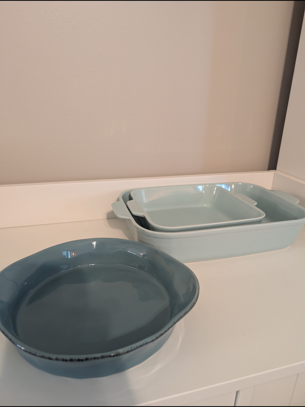 Rachael Ray Sky Blue Ceramic Casserole Dish And Threshold Bakeware